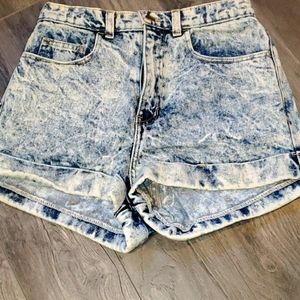 High waist demin shorts